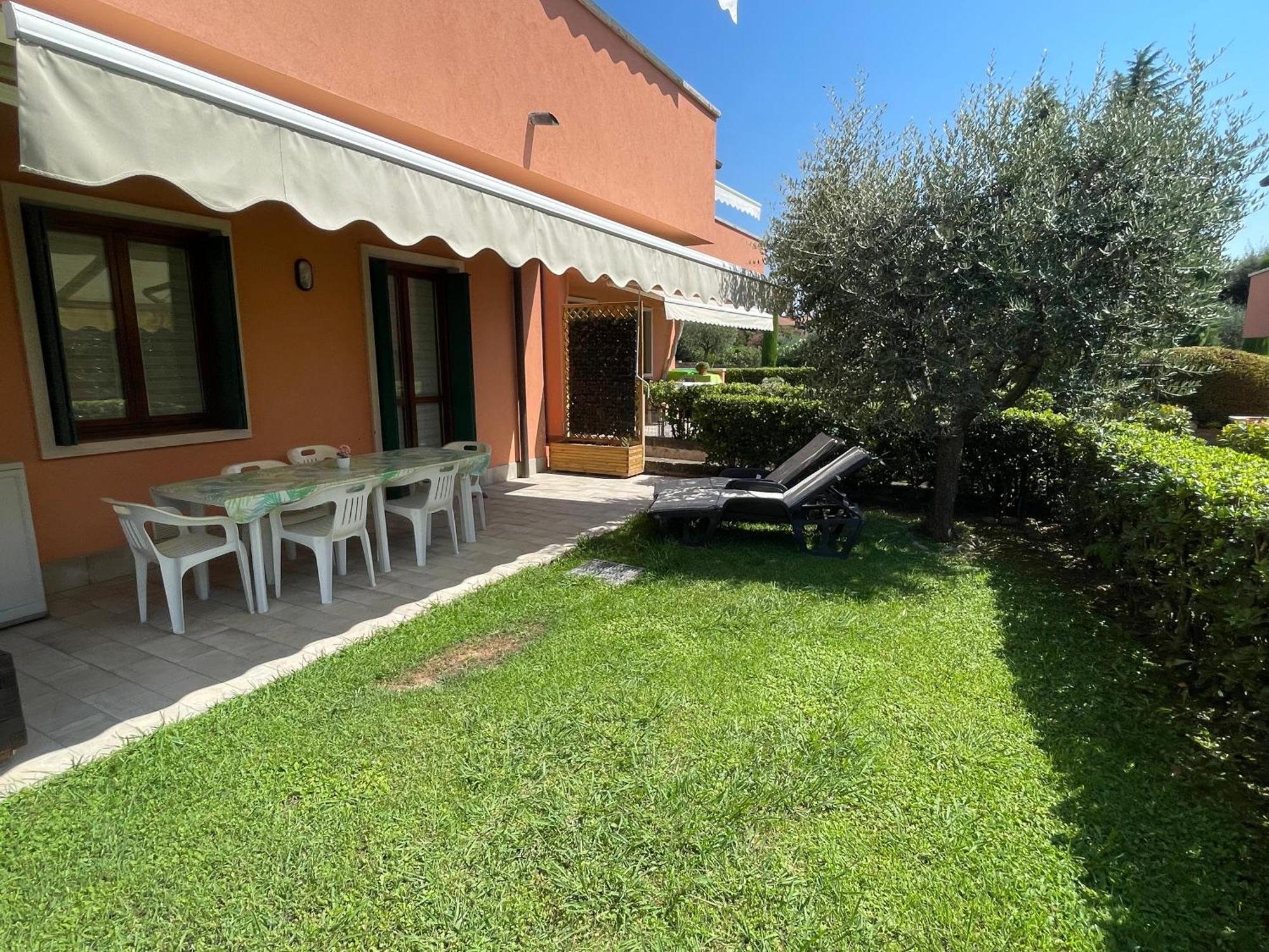 Apartamento Super Rose Lazise Exterior foto